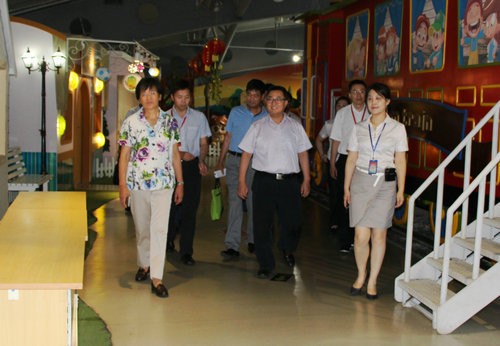 中科協(xié)黨組成員、書記處書記王春法考察南京科技館