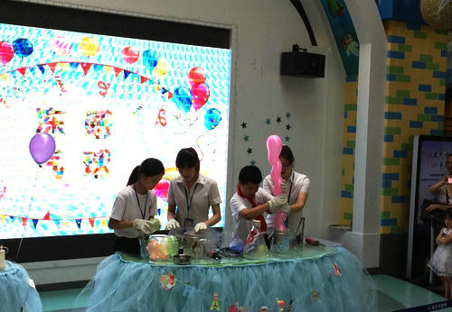 七月科學(xué)實(shí)驗(yàn)秀“凍”感派對(duì)完美收官