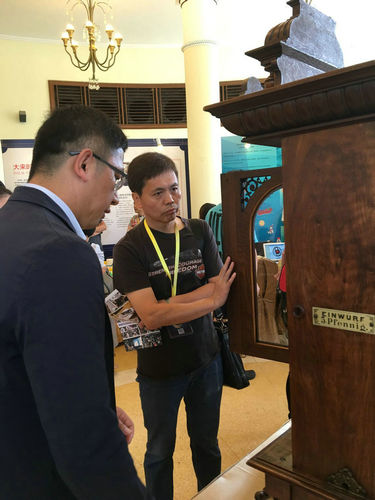 南京科技館赴第四屆上?？撇?huì)考察