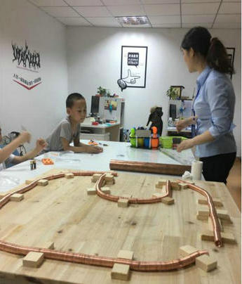 南京科技館第二季“跟我玩科學(xué)”完美收官