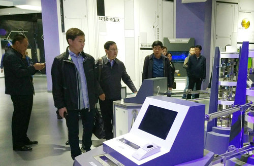 我館赴青海省科技館、德令哈天文科普館考察學(xué)習(xí)