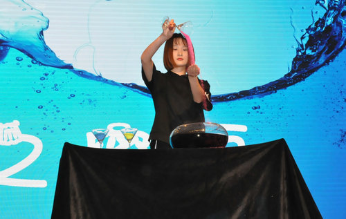 首屆江蘇省優(yōu)秀科學(xué)實(shí)驗(yàn)、科學(xué)表演項(xiàng)目巡演在南京科技館完美收官