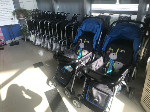 南京科技館參加“瑞華公益輪椅助你行”捐贈(zèng)儀式