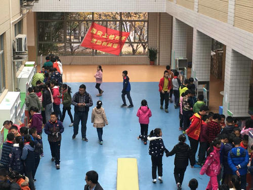 我館科普大篷車走進南師附中新城小學(xué)