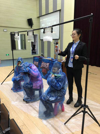 南京科技館實(shí)驗(yàn)秀《勇敢者游戲》亮相 “館校合作”項(xiàng)目