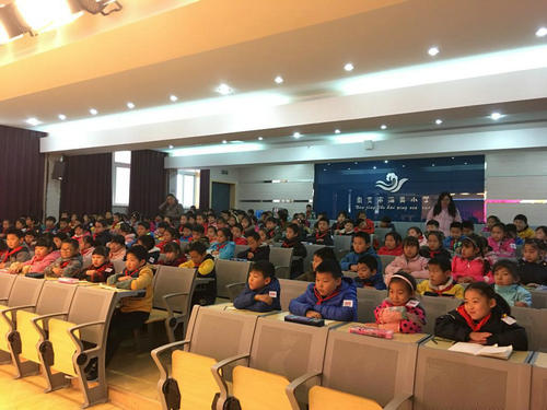 南京科技館科學(xué)教育活動(dòng)走進(jìn)海英小學(xué)