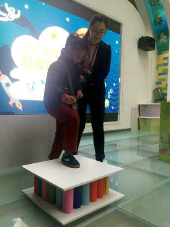 2017科學實驗秀年度集錦《“紙”為你歸來》隆重上映