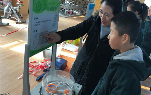 南京科技館助力南師附中仙林分?？茖W(xué)周