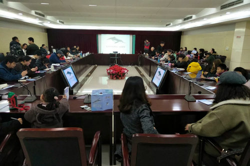 《長江里的國寶——白鱀豚》主題講座在我館順利開講