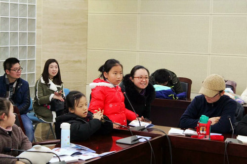 《長江里的國寶——白鱀豚》主題講座在我館順利開講