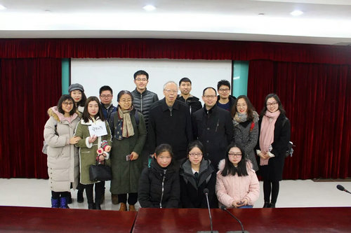 《長江里的國寶——白鱀豚》主題講座在我館順利開講