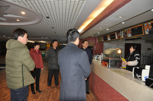 市科協(xié)領(lǐng)導(dǎo)新年走訪慰問科技館員工