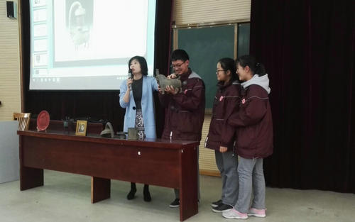 ? 科普大篷車攜手“南京科協(xié)大講堂”走進(jìn)弘光中學(xué)