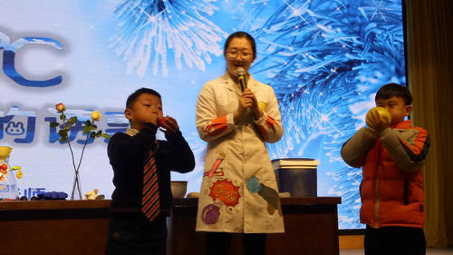 《-196℃的誘惑》 走進(jìn)南外河西分校