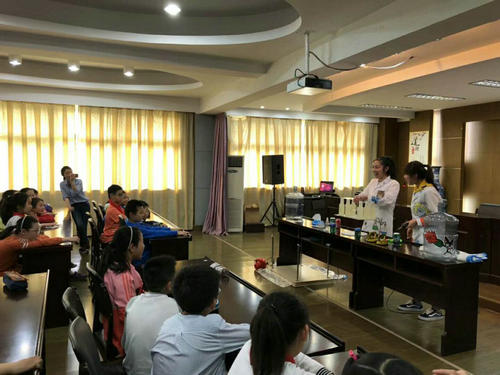 我館攜優(yōu)秀實驗秀劇目走進高淳區(qū)6所小學