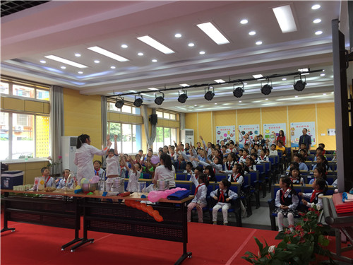 《-196℃的誘惑》助力南京市建鄴實(shí)驗(yàn)小學(xué)科技節(jié)