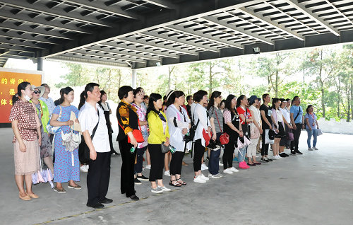 南京科技館在溧水大金山國(guó)防園開展工會(huì)活動(dòng)