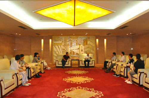 烏魯木齊科協(xié)領(lǐng)導考察南京科技館