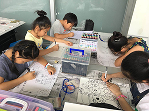 第八屆江蘇省少年兒童現(xiàn)場書畫大賽在我館報告廳正式開幕