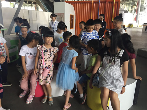 南京科技館首批科普傳播小使者集結(jié)完畢