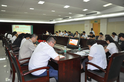 市科協(xié)機(jī)關(guān)黨委觀(guān)摩科技館黨支部“我是黨課主講人”活動(dòng)