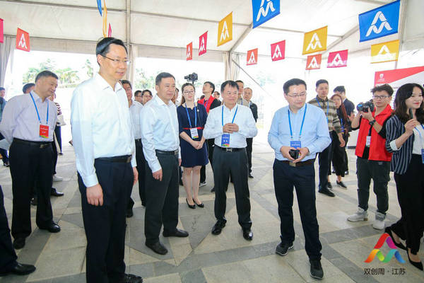 2018年全國(guó)雙創(chuàng)活動(dòng)周江蘇分會(huì)場(chǎng)活動(dòng)啟動(dòng)儀式在我館舉行