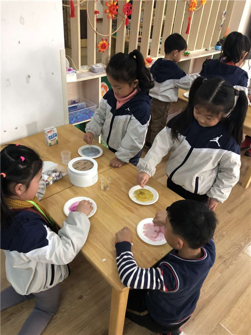 南京科技館科學教育活動走進永安花苑幼兒園