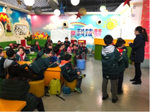 南京科技館“館校合作”迎來新篇章