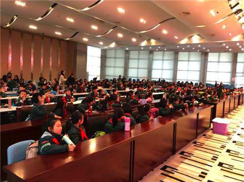 南京科技館“館校合作”迎來新篇章