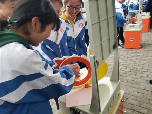 我館科普活動助力校園科技節(jié)