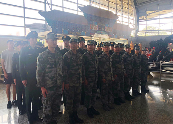 解放軍東部戰(zhàn)區(qū)陸軍某部官兵來我館參觀古代科技展