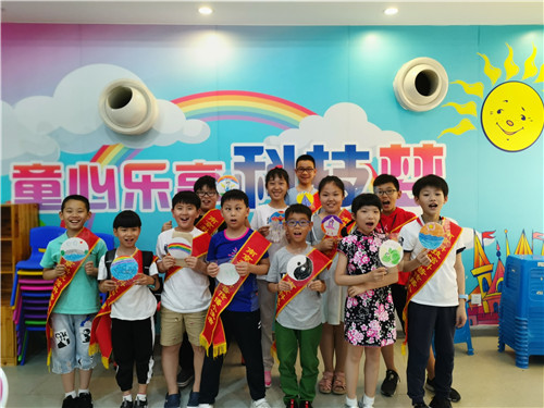 南京科技館科普傳播小使者古代科技展里過端午