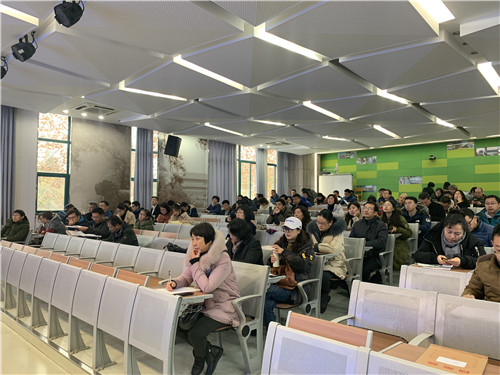 2019年第二期青少年科技創(chuàng)新大賽培訓班成功舉辦