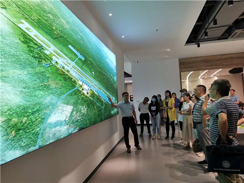 南京市第二十六屆科創(chuàng)大賽第一期科技輔導(dǎo)員培訓(xùn)班順利開班