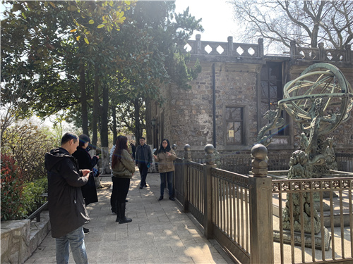 南京科普教育基地應(yīng)用協(xié)會領(lǐng)導(dǎo)班子赴理事單位考察調(diào)研