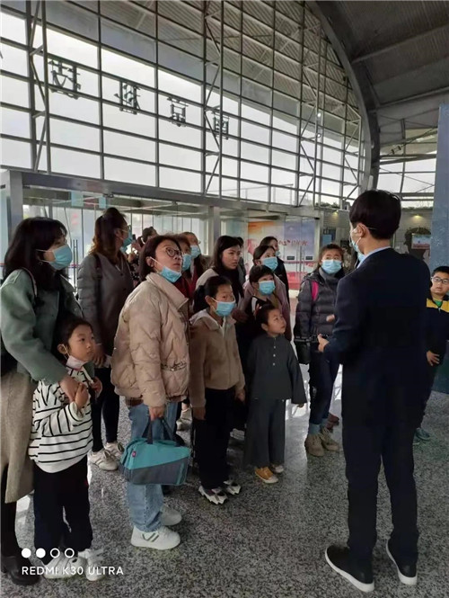 南京科技館公益科普游在行動(dòng)