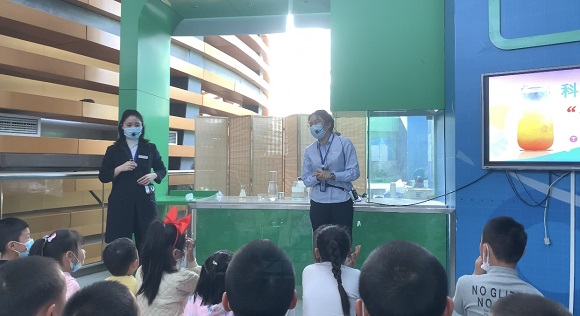 交流學(xué)習(xí)促成長(zhǎng)  開(kāi)拓科普新思路