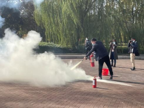 雨花臺(tái)區(qū)影院消防安全培訓(xùn)在我館順利開(kāi)展