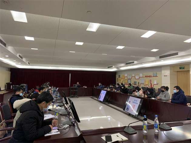 南京市第二十七屆中小學師生科技創(chuàng)新大賽第二期科技輔導員培訓班成功舉辦