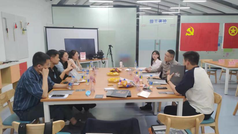 相約科技館 共慶青年節(jié)