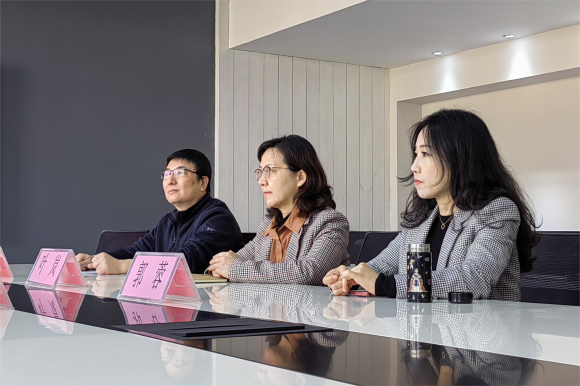 南京科普教育基地應用協(xié)會開展贈書活動