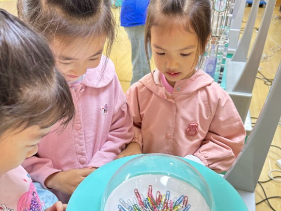 “科普進(jìn)校園 科技潤童心” ——南京科技館科普大篷車新車新氣象