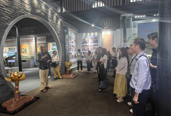 南京市青少年科學(xué)教育研討會暨南京市第三十屆中小學(xué)師生科技創(chuàng)新大賽第一期培訓(xùn)班順利舉辦