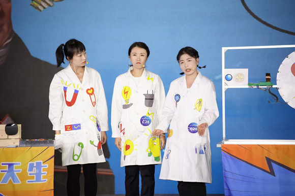 南京科技館選手在第八屆全國科技館輔導(dǎo)員大賽總決賽中喜獲佳績(jī)