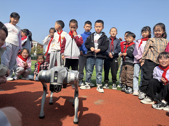 科普零距離 點亮科學夢 ——科普大篷車10月活動回顧