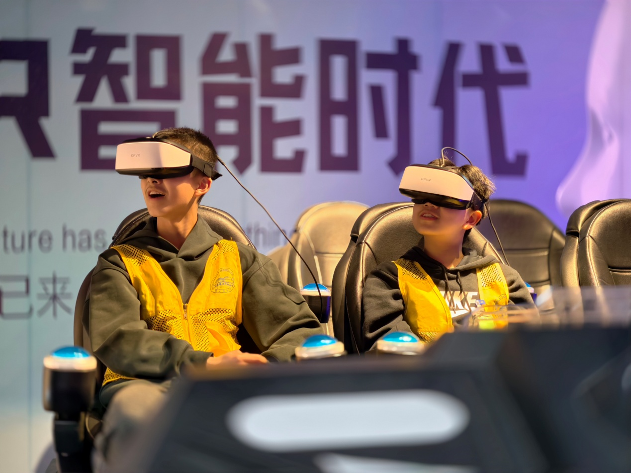 創(chuàng)客流新高！南京科技館“春假+清明”科普熱力拉滿